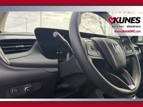 Used 2025 Buick Encore GX Preferred image 17