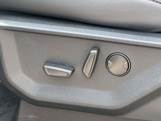 New 2026 Ford F450 Lariat AWD/4WD image 23