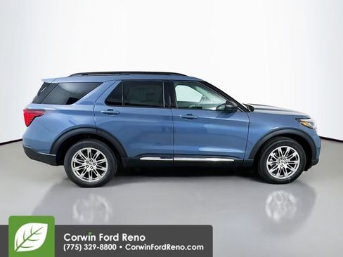 New 2025 Ford Explorer Active w/ Active Comfort Package image 8