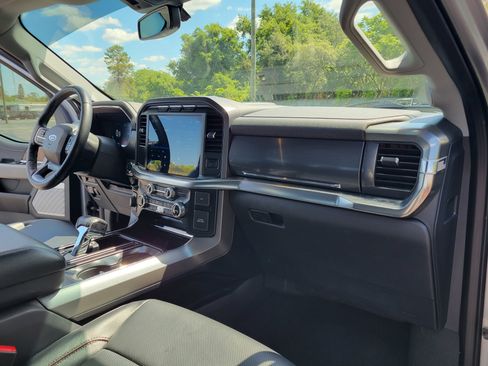 Used 2023 Ford F150 Lariat RWD image 29