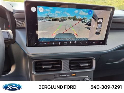 New 2025 Ford Maverick Lariat w/ Black Appearance Package image 17