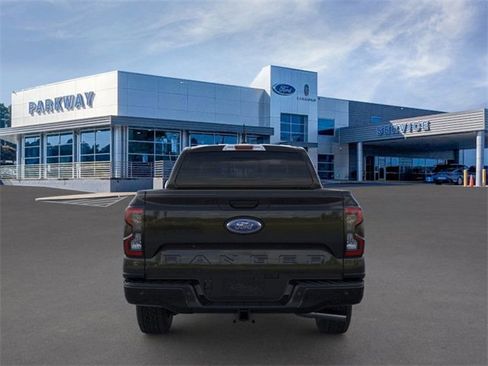 New 2025 Ford Ranger Lariat w/ FX4 Off-Road Package image 5