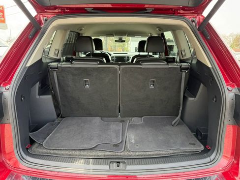 Used 2018 Volkswagen Atlas SE FWD image 19
