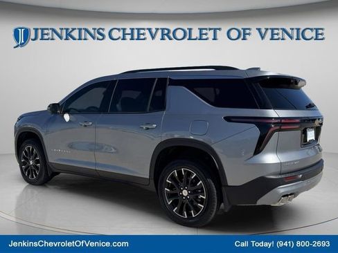 New 2026 Chevrolet Traverse LT w/ Sun and Wheel Package image 9