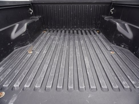 Used 2022 Toyota Tacoma SR image 11