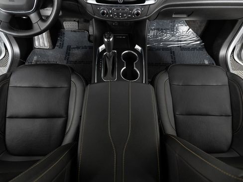 Used 2020 Chevrolet Traverse Premier w/ Redline Edition AWD/4WD image 41