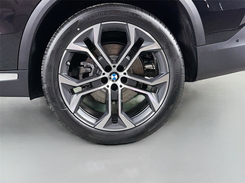New 2026 BMW X5 sDrive40i w/ Climate Comfort Package RWD image 30