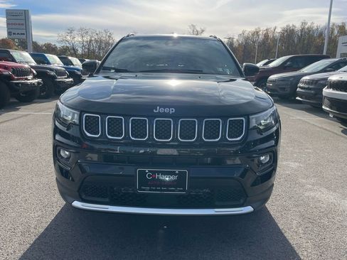 Used 2024 Jeep Compass Limited image 8