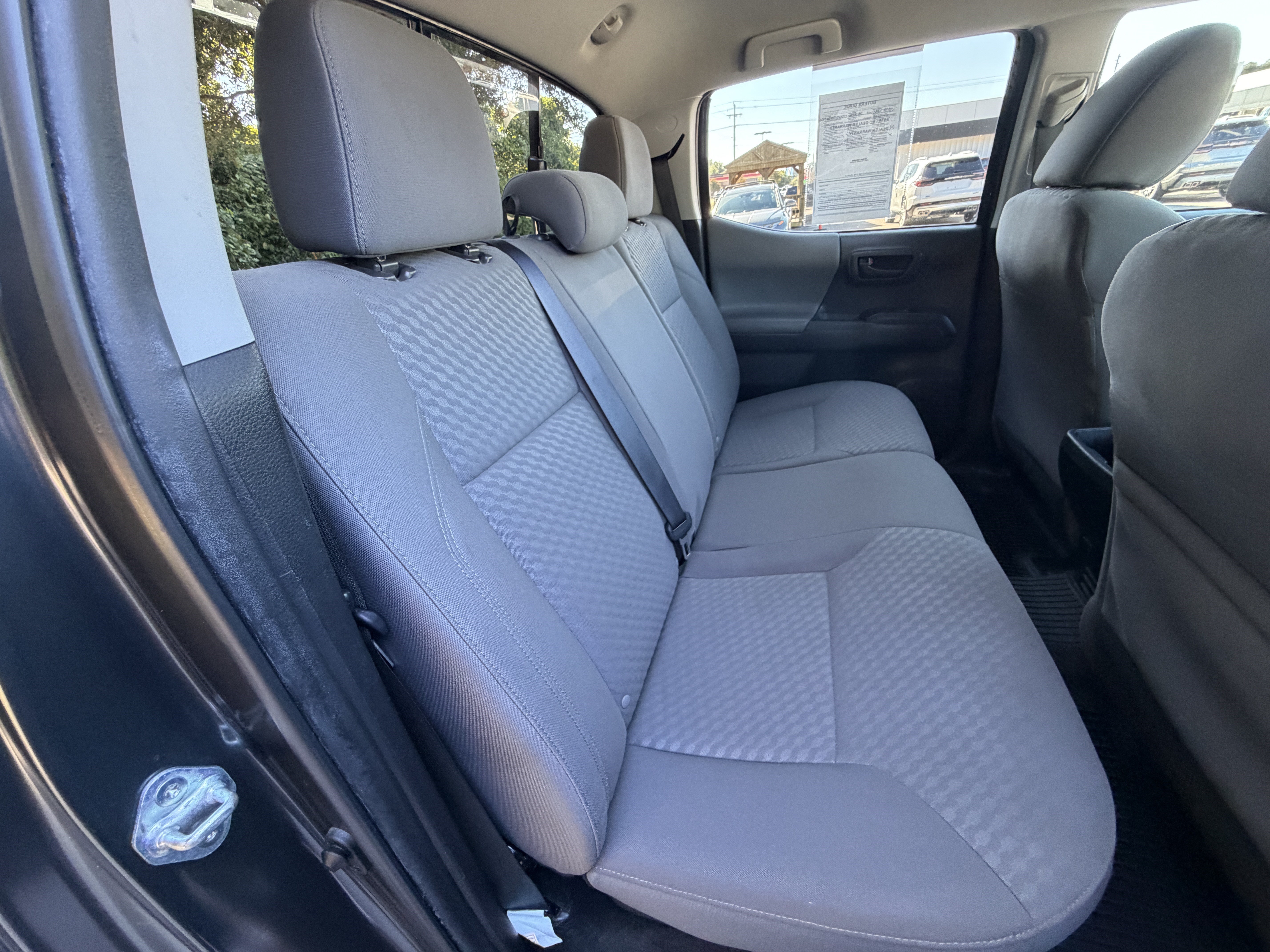 Used 2023 Toyota Tacoma SR AWD/4WD image 44