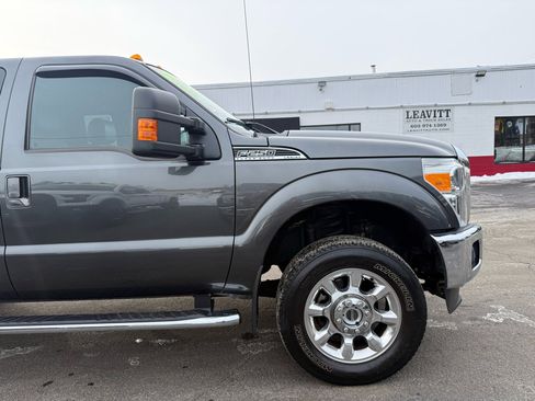 Used 2016 Ford F250 Lariat w/ Lariat Interior Package image 18