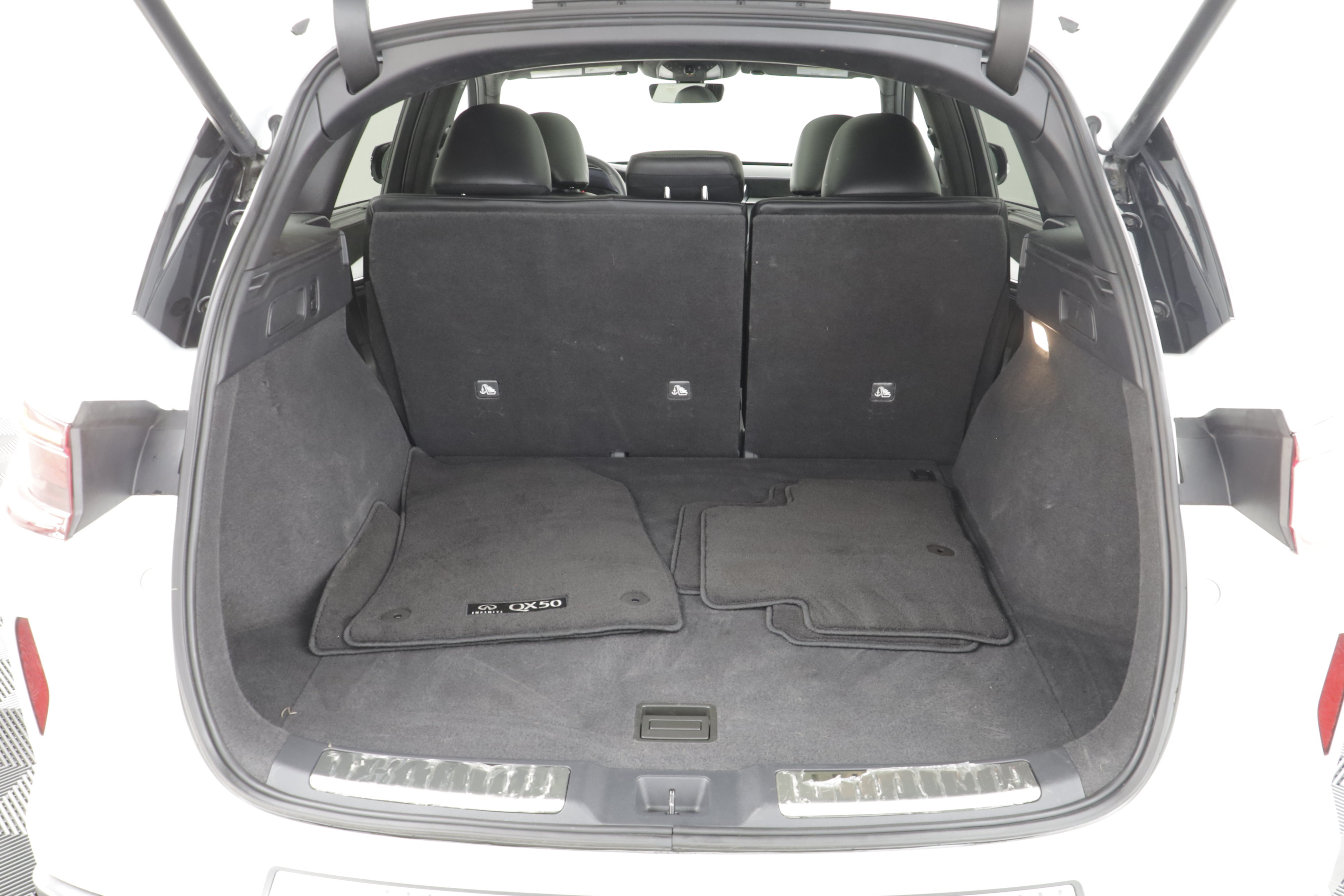 Used 2023 INFINITI QX50 Autograph AWD/4WD image 18