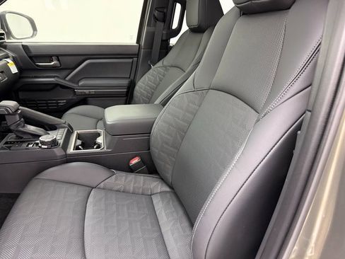 New 2025 Toyota Tacoma TRD Sport w/ TRD Sport Premium Package image 25