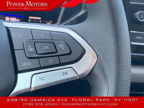 Used 2022 Volkswagen Taos S image 27