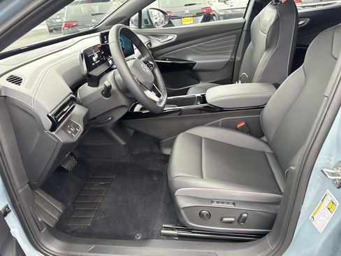 Certified 2024 Volkswagen ID.4 S image 13