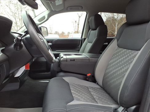 Used 2019 Toyota Tundra SR5 image 13