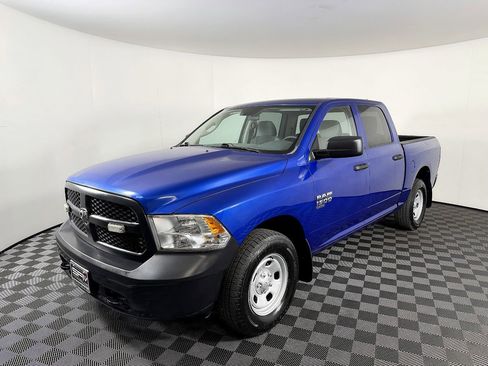 Used 2019 RAM 1500 Tradesman w/ Popular Equipment Group AWD/4WD image 2