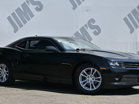 Used 2015 Chevrolet Camaro LS RWD image 3