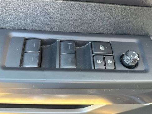 Used 2023 Toyota Tundra SR5 image 7