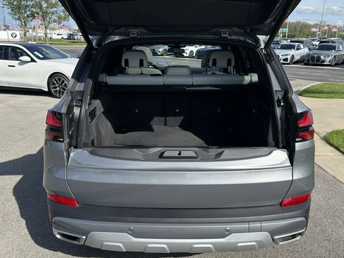 Certified 2026 BMW X5 xDrive40i AWD/4WD image 33