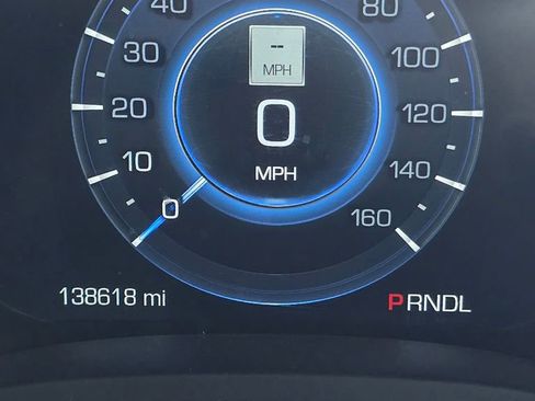 Used 2020 Cadillac Escalade Platinum image 29