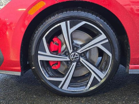 New 2026 Volkswagen GTI SE FWD image 10