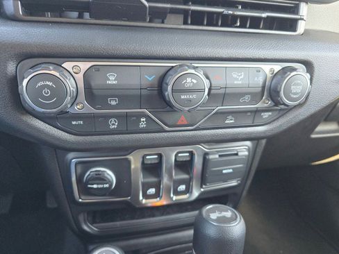 New 2026 Jeep Wrangler Sport AWD/4WD image 29