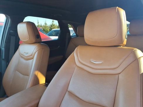 Certified 2023 Cadillac XT5 Premium Luxury image 12