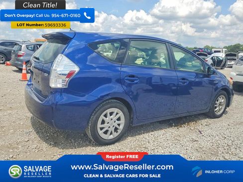 Used 2013 Toyota Prius V Three FWD image 4