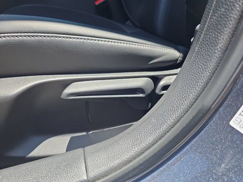 Used 2025 Honda Civic Sport image 16