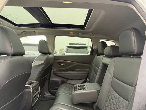 Used 2023 Nissan Murano Platinum w/ Cargo Package image 15