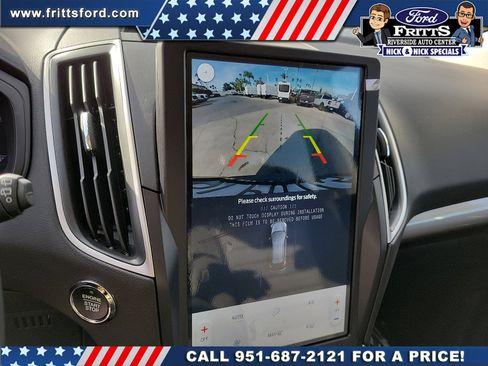 Certified 2024 Ford Edge SE w/ Black Appearance Package image 10