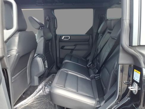 New 2026 Ford Bronco Outer Banks AWD/4WD image 5