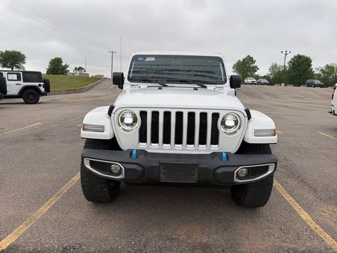 Used 2023 Jeep Wrangler Unlimited Sahara w/ Cold Weather Group AWD/4WD image 2