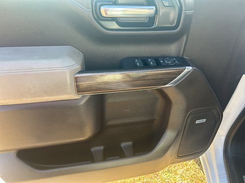 Used 2020 Chevrolet Silverado 1500 RST w/ All-Star Edition image 23