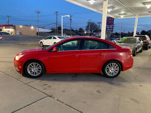 Used 2014 Chevrolet Cruze Eco image 4