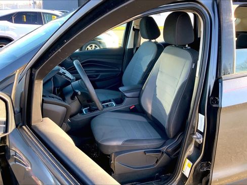 Used 2017 Ford Escape S image 7