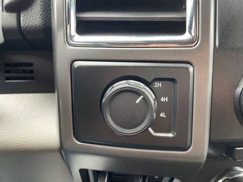 Used 2018 Ford F250 XLT image 16