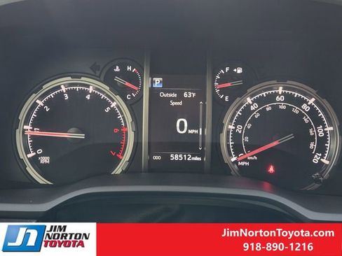 Used 2022 Toyota 4Runner TRD Sport AWD/4WD image 17
