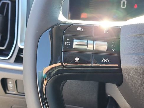 New 2026 Kia Sorento S FWD image 10