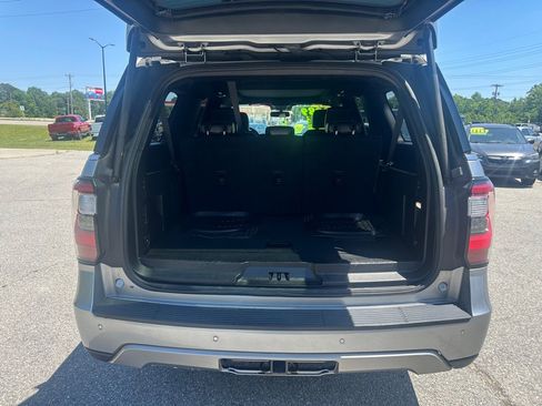 Used 2021 Ford Expedition Max Limited AWD/4WD image 10