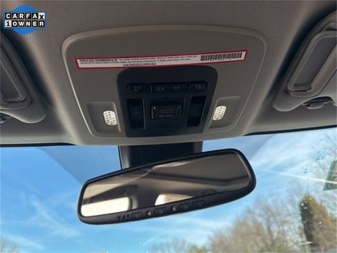 Used 2019 Toyota Camry XLE image 37