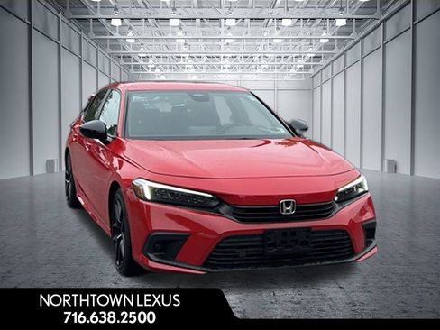 Used 2023 Honda Civic Sport image 4