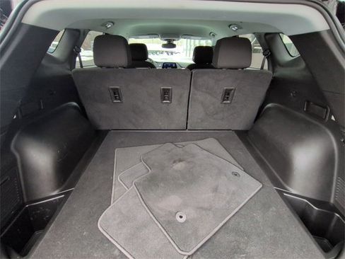 Used 2022 Chevrolet Blazer LT image 25