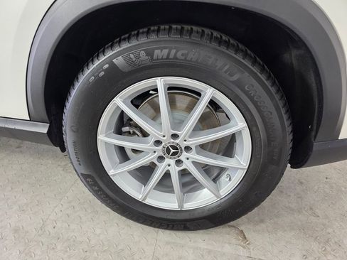 Certified 2024 Mercedes-Benz GLE 450 4MATIC image 16