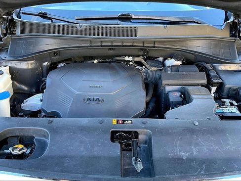 Used 2019 Kia Sorento SX image 36