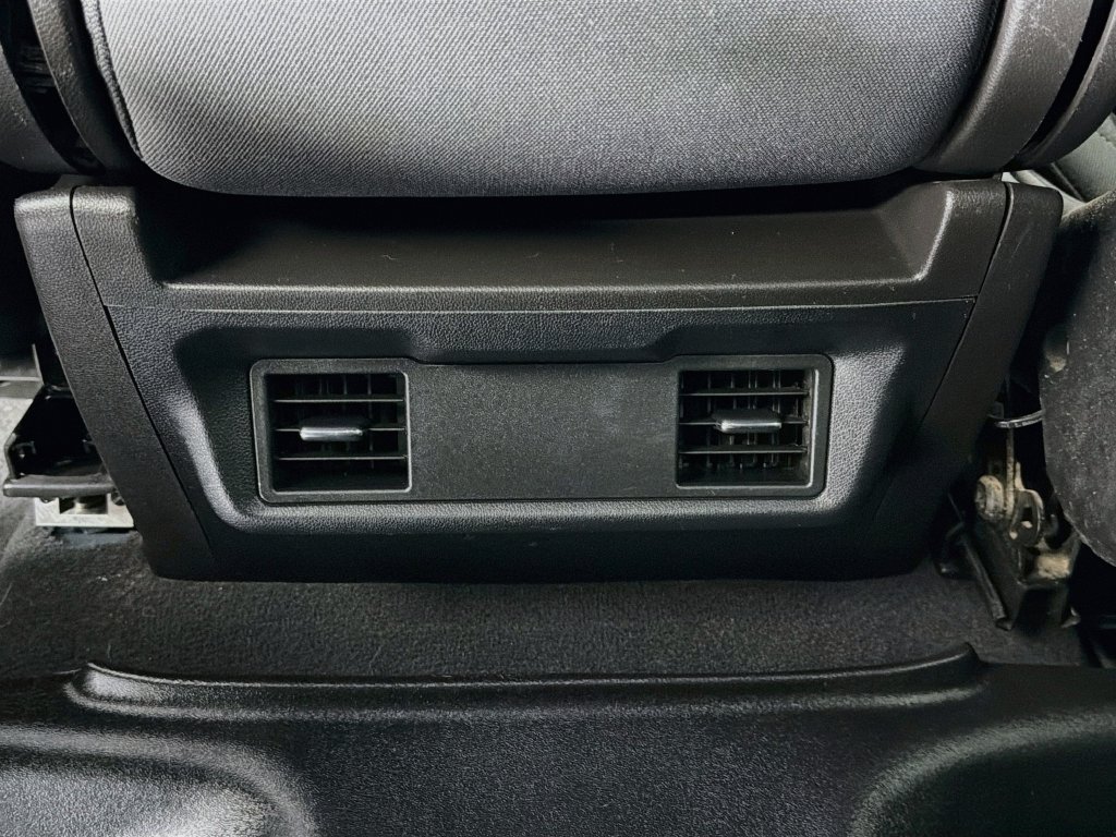 Used 2020 Chevrolet Silverado 1500 LT AWD/4WD image 21