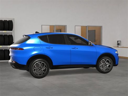 New 2025 Alfa Romeo Tonale image 6