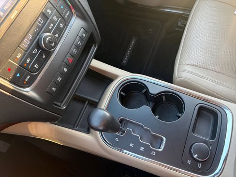 Used 2013 Dodge Durango Citadel w/ Technology Group AWD/4WD image 23