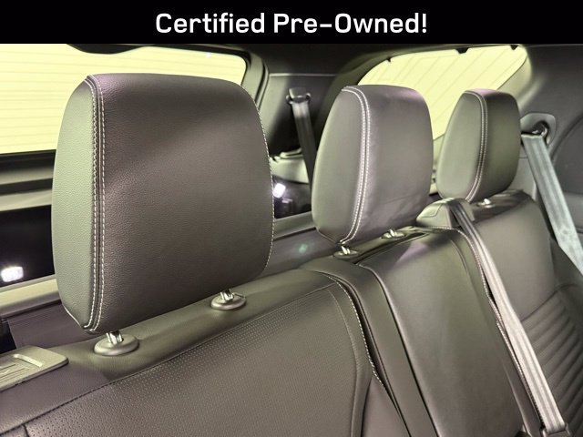 Used 2025 Land Rover Discovery S AWD/4WD image 26