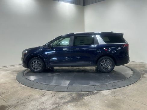 New 2026 Kia Carnival EX image 8